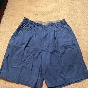 Bill Blass Casual’s Men's Blue Flat Front Shorts